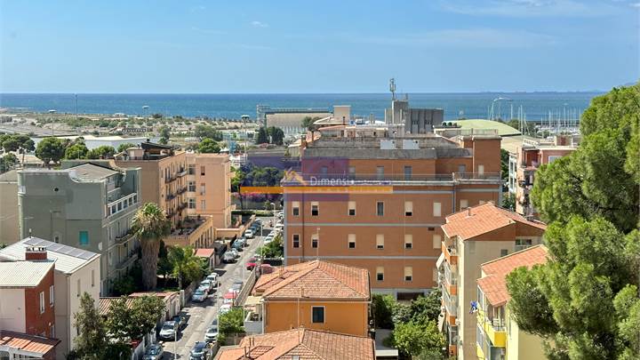 Cagliari, via Milano Pentavano in villa storica 