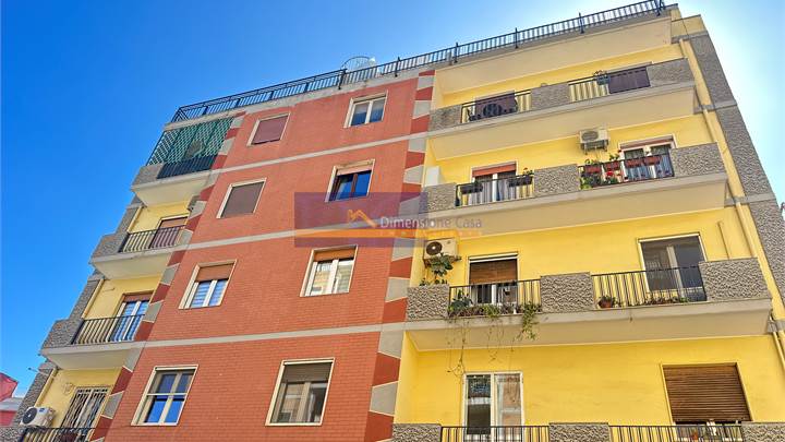 Cagliari via Bellini quadrivano arredato € 233.000